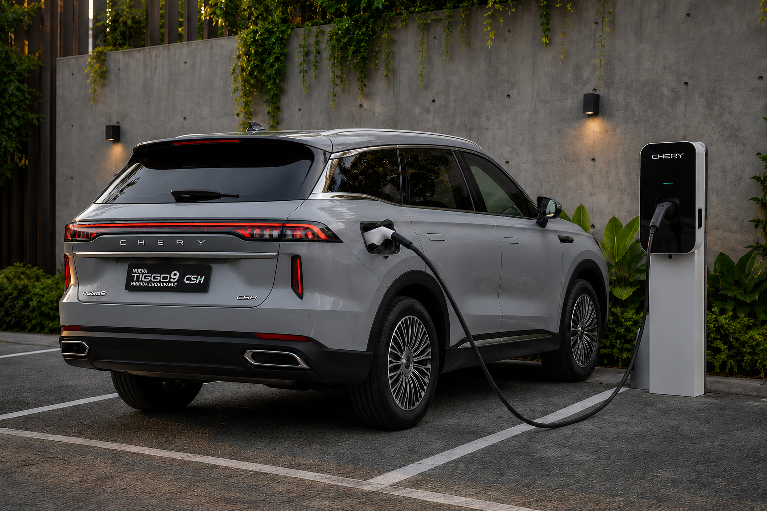 Chery TIGGO 9 CSH Super Híbrida conectada a una estación de carga en un entorno urbano moderno
